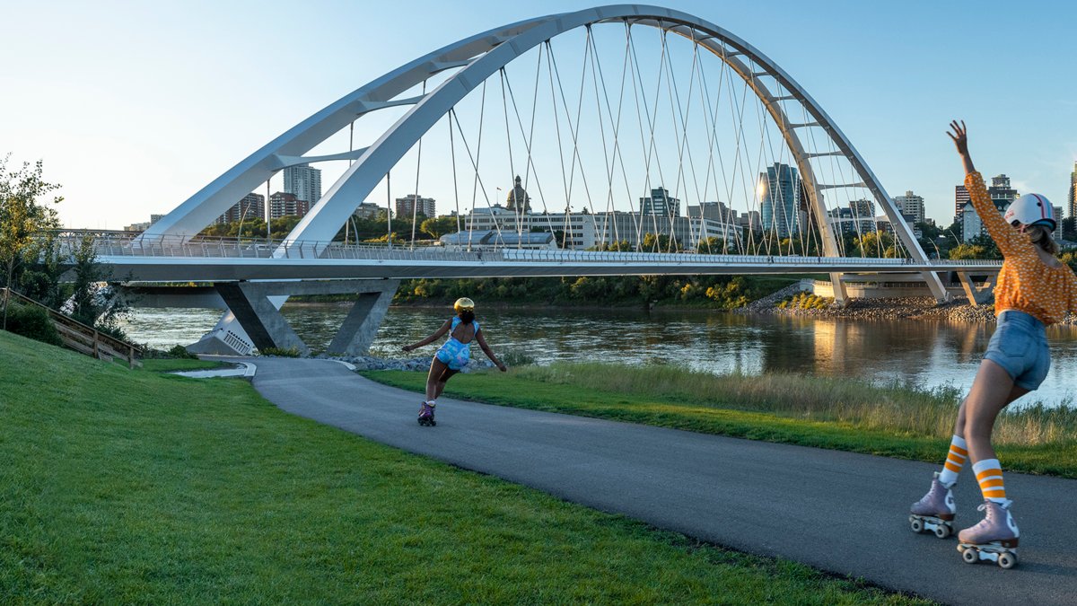 edmonton-skating-a20-026023-Header